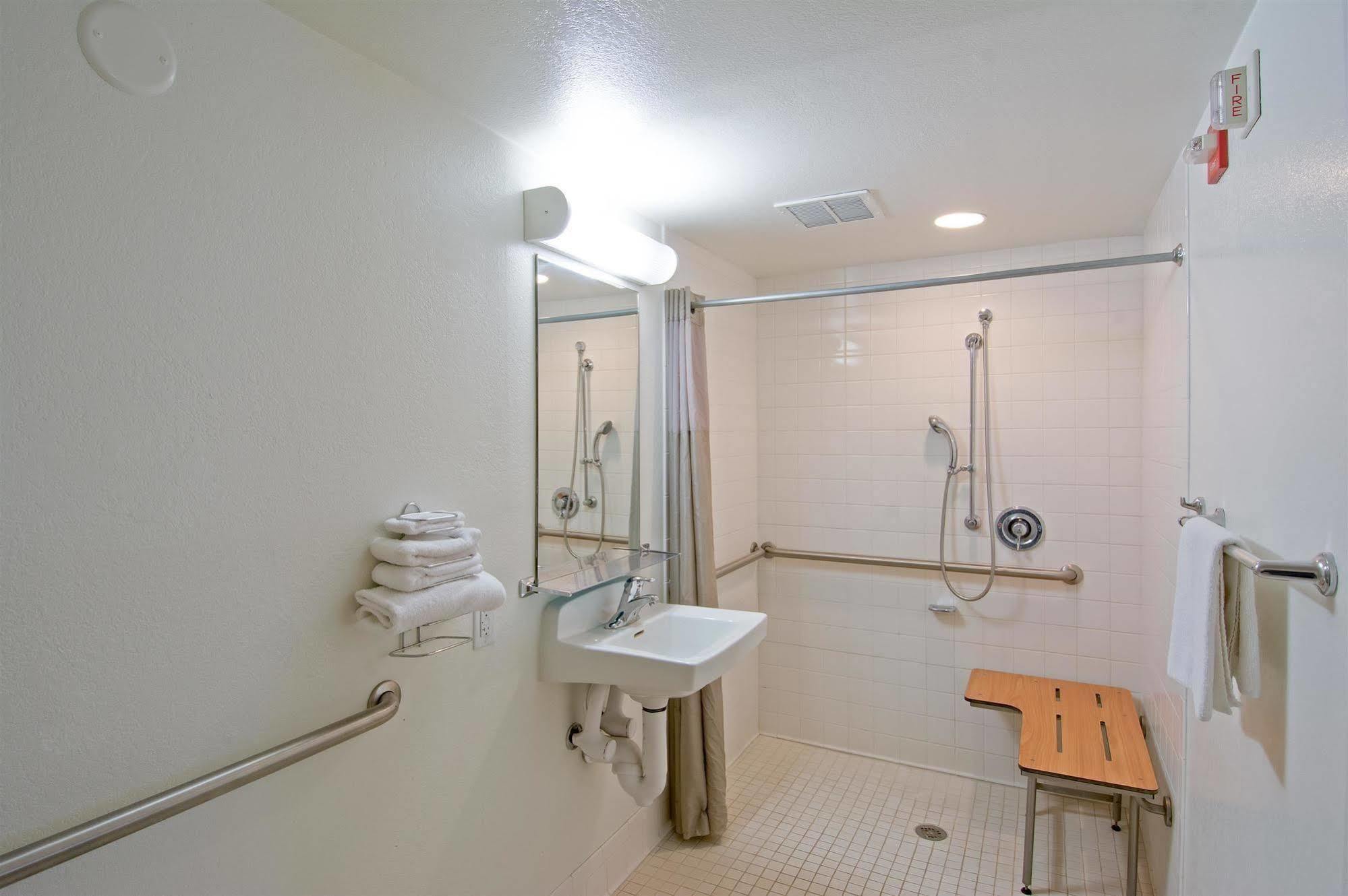 Motel 6-Redding, Ca - South 외부 사진