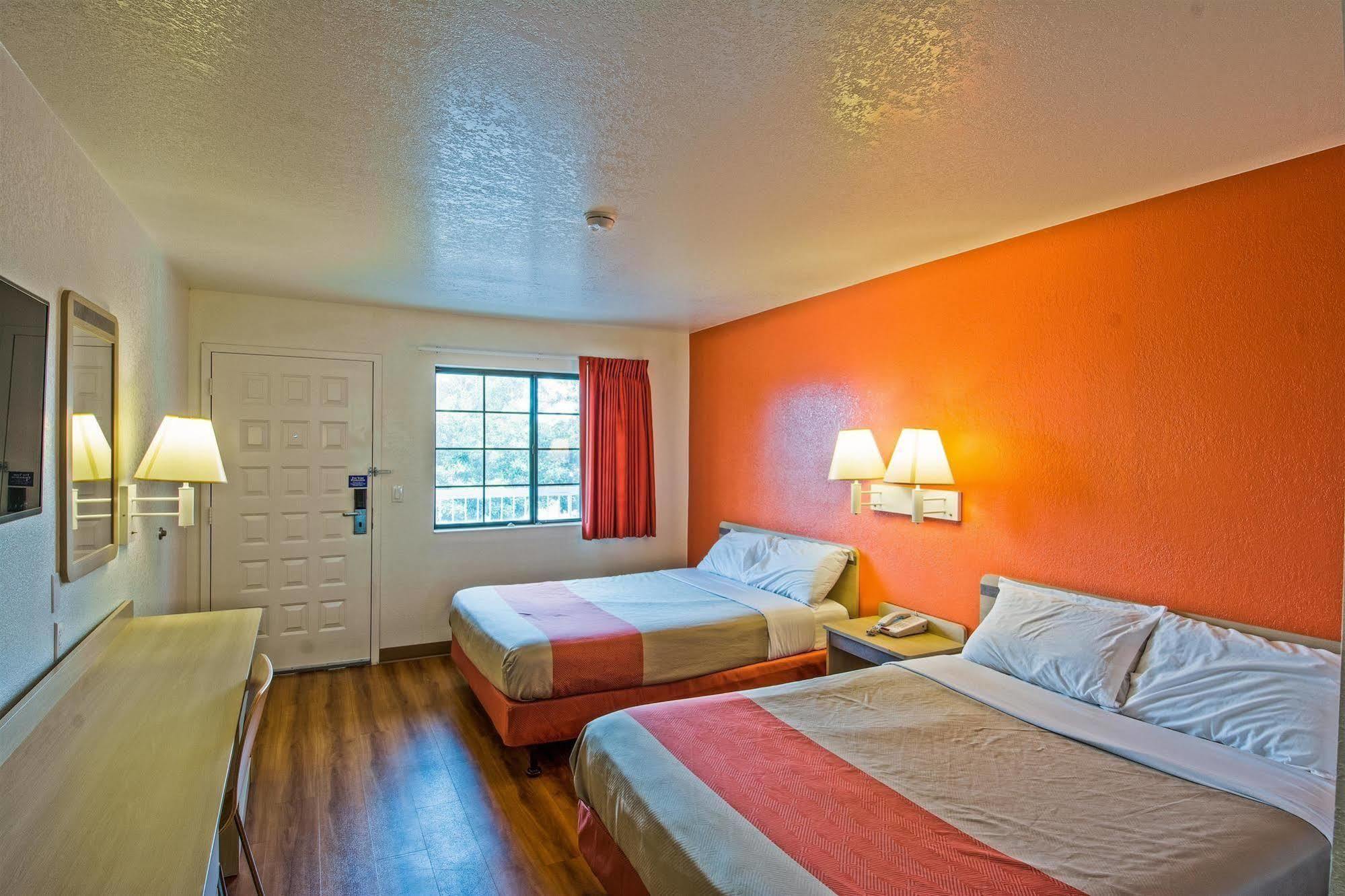 Motel 6-Redding, Ca - South 외부 사진