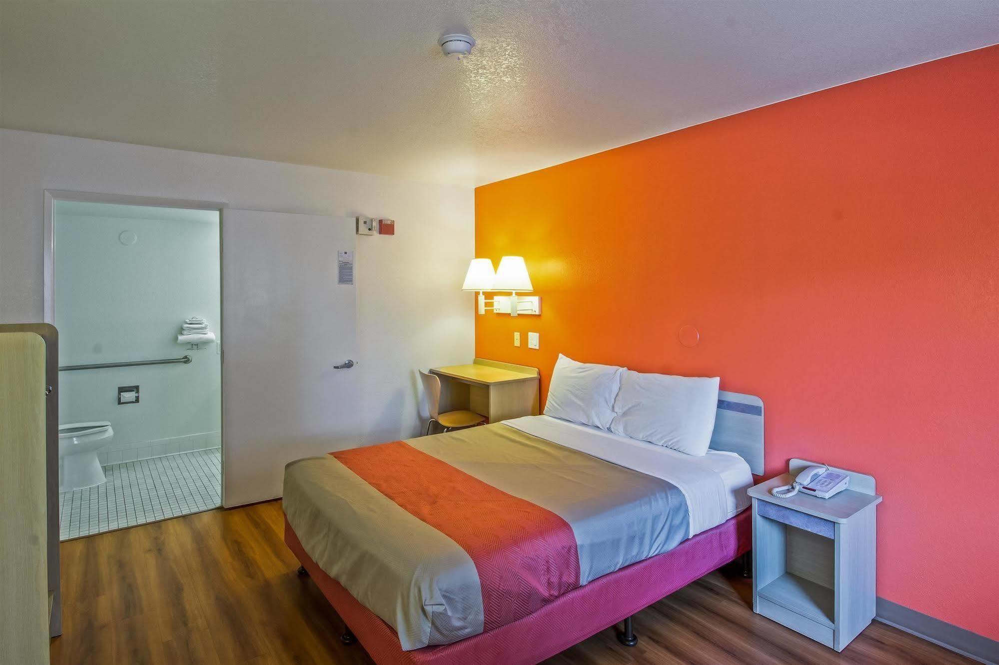 Motel 6-Redding, Ca - South 외부 사진